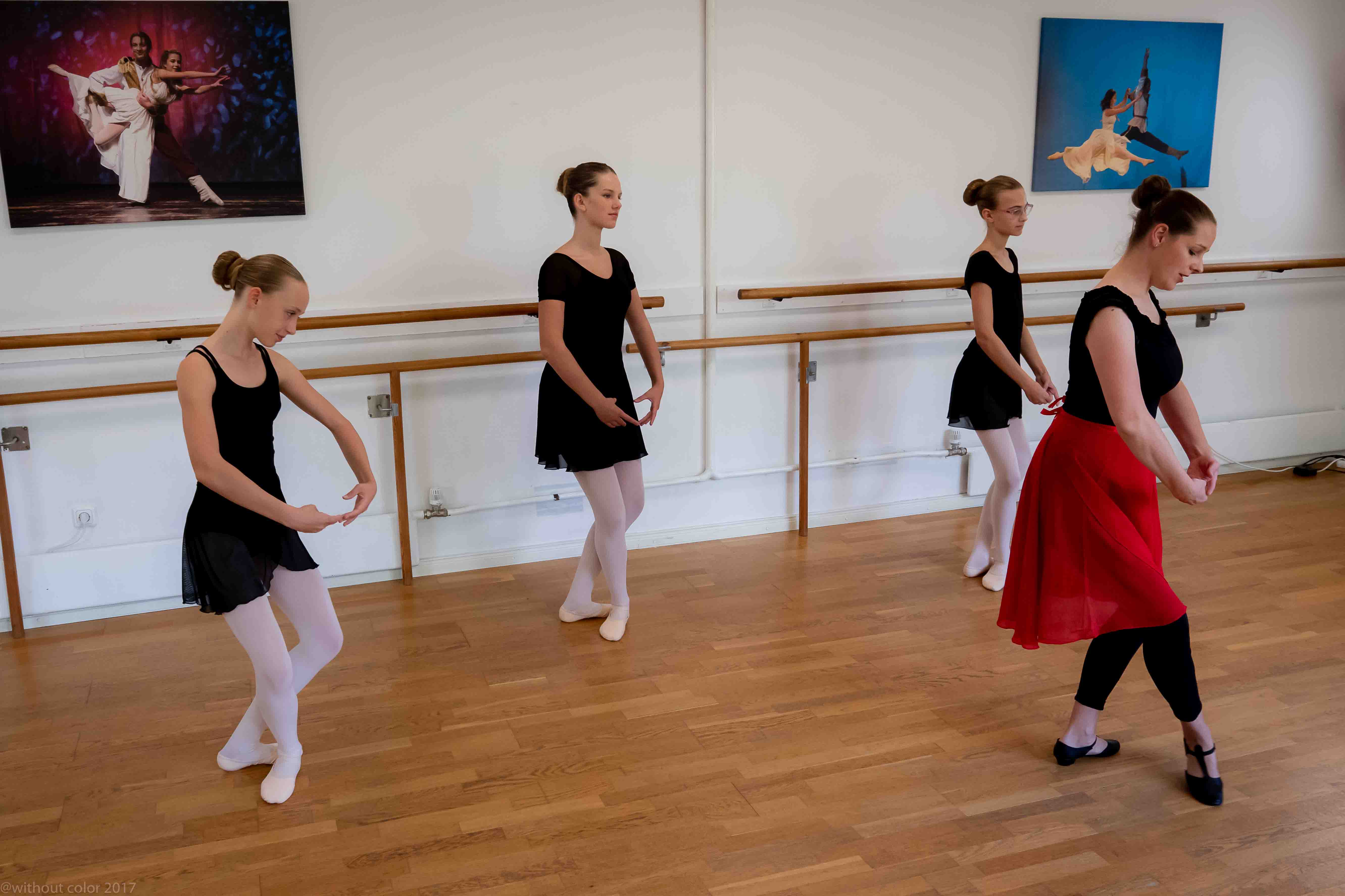 Ballett ab 12 Jahren – Jugendliche im Studio